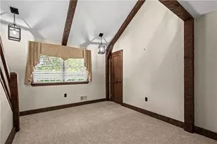 2665 Gloucester Dr, Pittsburgh, PA 15241 - Photo 32