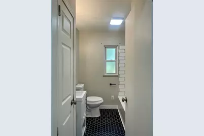 1016 Weber St, Pittsburgh, PA 15221 - Photo 24