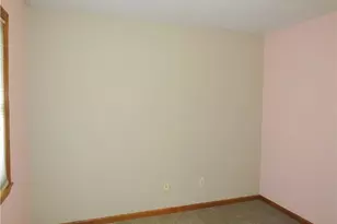 113 Kilarney Dr, Hempfield Township, PA 15639 - Photo 16