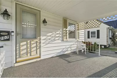 207 Westwood Ave, Masontown, PA 15461 - Photo 2