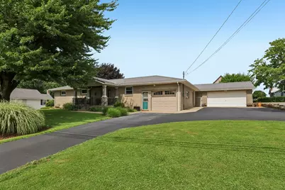 162 Thorn Street, Oaklahoma Boro, PA 15613 - Photo 2