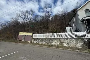 1881 Noble St, Pittsburgh, PA 15215 - Photo 2