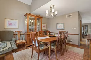 1000 Fawn Valley Dr, Cecil, PA 15317 - Photo 24