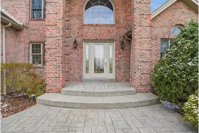 1000 Fawn Valley Dr, Cecil, PA 15317 - Photo 4