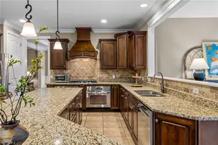 124 Majestic Dr, Cranberry Township, PA 16066 - Photo 6