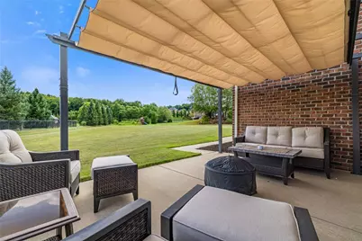 124 Majestic Dr, Cranberry Township, PA 16046 - Photo 40