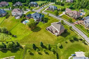 124 Majestic Dr, Cranberry Township, PA 16046 - Photo 28