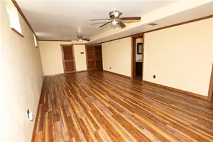 175 Ellsworth St, California, PA 15419 - Photo 34