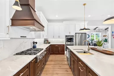 2025 Froman Dr, Economy, PA 15005 - Photo 6