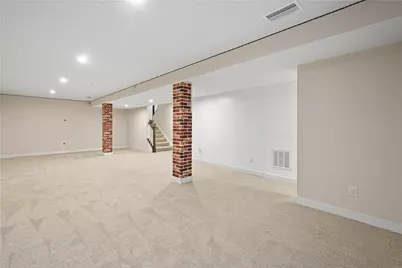 250 Regency Dr, North Strabane, PA 15330 - Photo 36