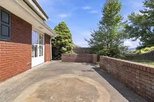 38 Jefferson Ave, Monessen, PA 15062 - Photo 14