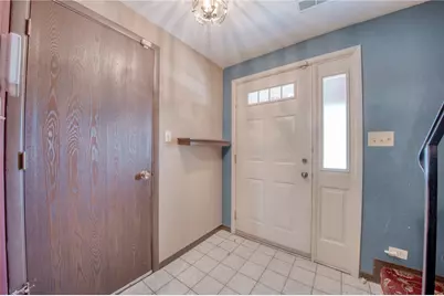 246 Timber Dr, Trafford, PA 15085 - Photo 4