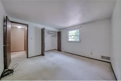 246 Timber Dr, Trafford, PA 15085 - Photo 30