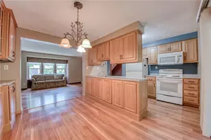 246 Timber Dr, Trafford, PA 15085 - Photo 12