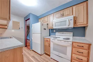 246 Timber Dr, Trafford, PA 15085 - Photo 14
