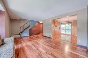 246 Timber Dr, Trafford, PA 15085 - Photo 8