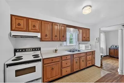 2975 Leechburg Rd, Pittsburgh, PA 15239 - Photo 4