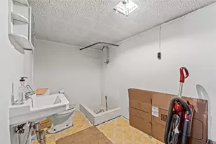 1522 Oak St, Greensburg, PA 15601 - Photo 28
