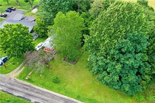 30 Gruber Rd, Hempfield Township, PA 16130 - Photo 4