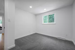 251 Kittanning Pike, Pittsburgh, PA 15215 - Photo 24