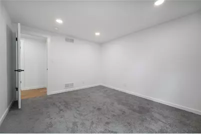 251 Kittanning Pike, Pittsburgh, PA 15215 - Photo 28