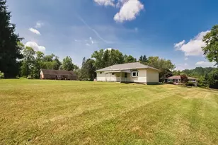 2488 Banks School Rd, Hampton, PA 15044 - Photo 30