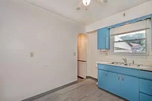 2488 Banks School Rd, Hampton, PA 15044 - Photo 14
