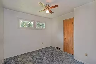 2488 Banks School Rd, Hampton, PA 15044 - Photo 20