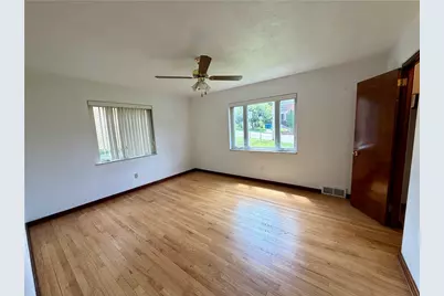 1401 Elliott St, Verona, PA 15147 - Photo 16