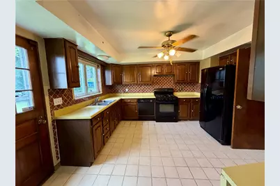 1401 Elliott St, Verona, PA 15147 - Photo 12