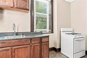 1329 Anderson Rd, Pittsburgh, PA 15209 - Photo 22