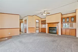 736 Regent Dr, Chartiers, PA 15301 - Photo 12