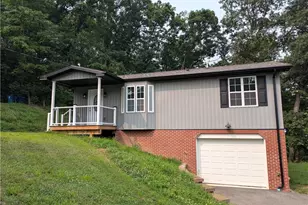 910 Burton, Youngwood, PA 15697 - Photo 1