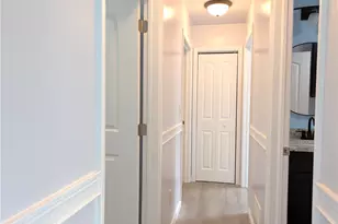 910 Burton, Youngwood, PA 15697 - Photo 10