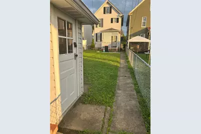 608 Fairmont St, Latrobe, PA 15650 - Photo 8