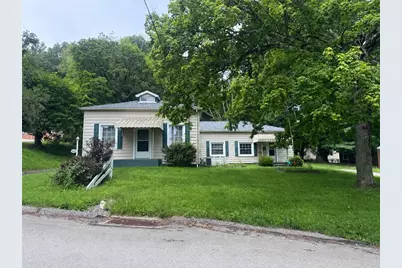 805 Harbor St, New Castle, PA 16101 - Photo 1