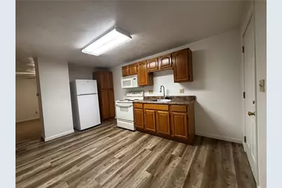 112 April St, South Huntington, PA 15642 - Photo 2