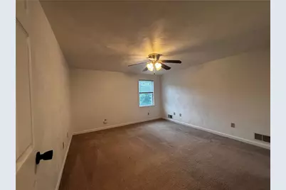 112 April St, South Huntington, PA 15642 - Photo 8
