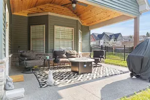 113 Hemingway Ln, Kennedy Township, PA 15108 - Photo 16