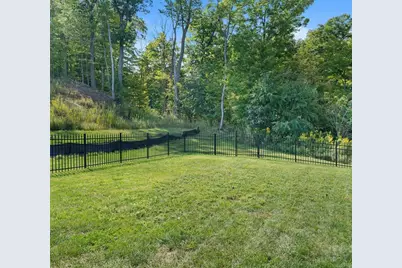 113 Hemingway Ln, Kennedy Township, PA 15108 - Photo 22