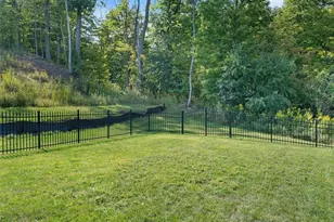 113 Hemingway Ln, Kennedy Township, PA 15108 - Photo 22