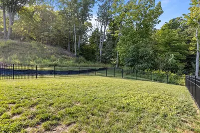 113 Hemingway Ln, Kennedy Township, PA 15108 - Photo 24
