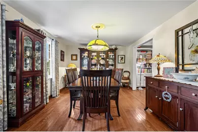 1628 Harvest Hill Dr, Pittsburgh, PA 15239 - Photo 2