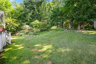 1628 Harvest Hill Dr, Pittsburgh, PA 15239 - Photo 24