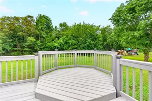 218 Florence Dr, Menallen Township, PA 15401 - Photo 10