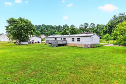 218 Florence Dr, Menallen Township, PA 15401 - Photo 6