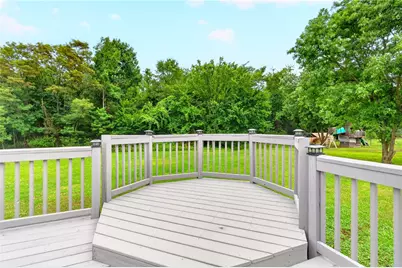 218 Florence Dr, Menallen Township, PA 15401 - Photo 10