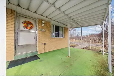 3818 Grant St, South Park, PA 15129 - Photo 4