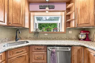 74 1st St, Trafford, PA 15085 - Photo 10