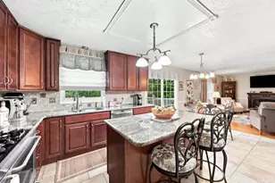 4004 Orchard Cir, Kennedy Township, PA 15136 - Photo 16